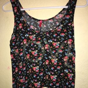 Floral crop top!!